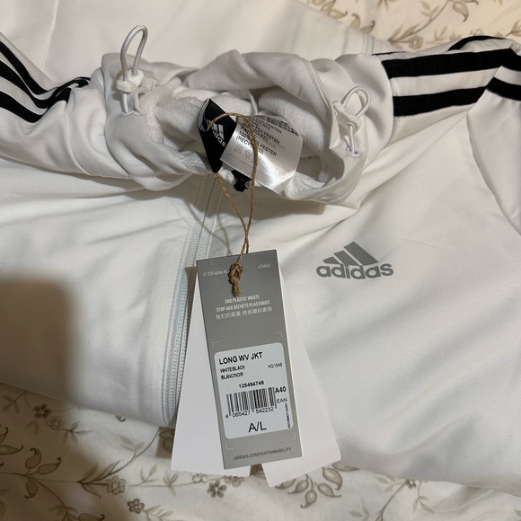 Adidas light winter jacket - Picture 8 of 14